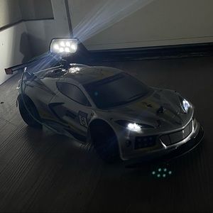 Meet your Posher, Darryne